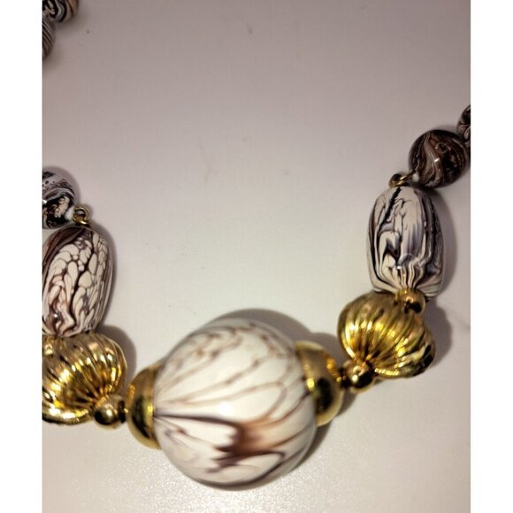 Vintage Women's Ladies Brown White Marble Swirl Bead Necklace - Picture 2 of 4
